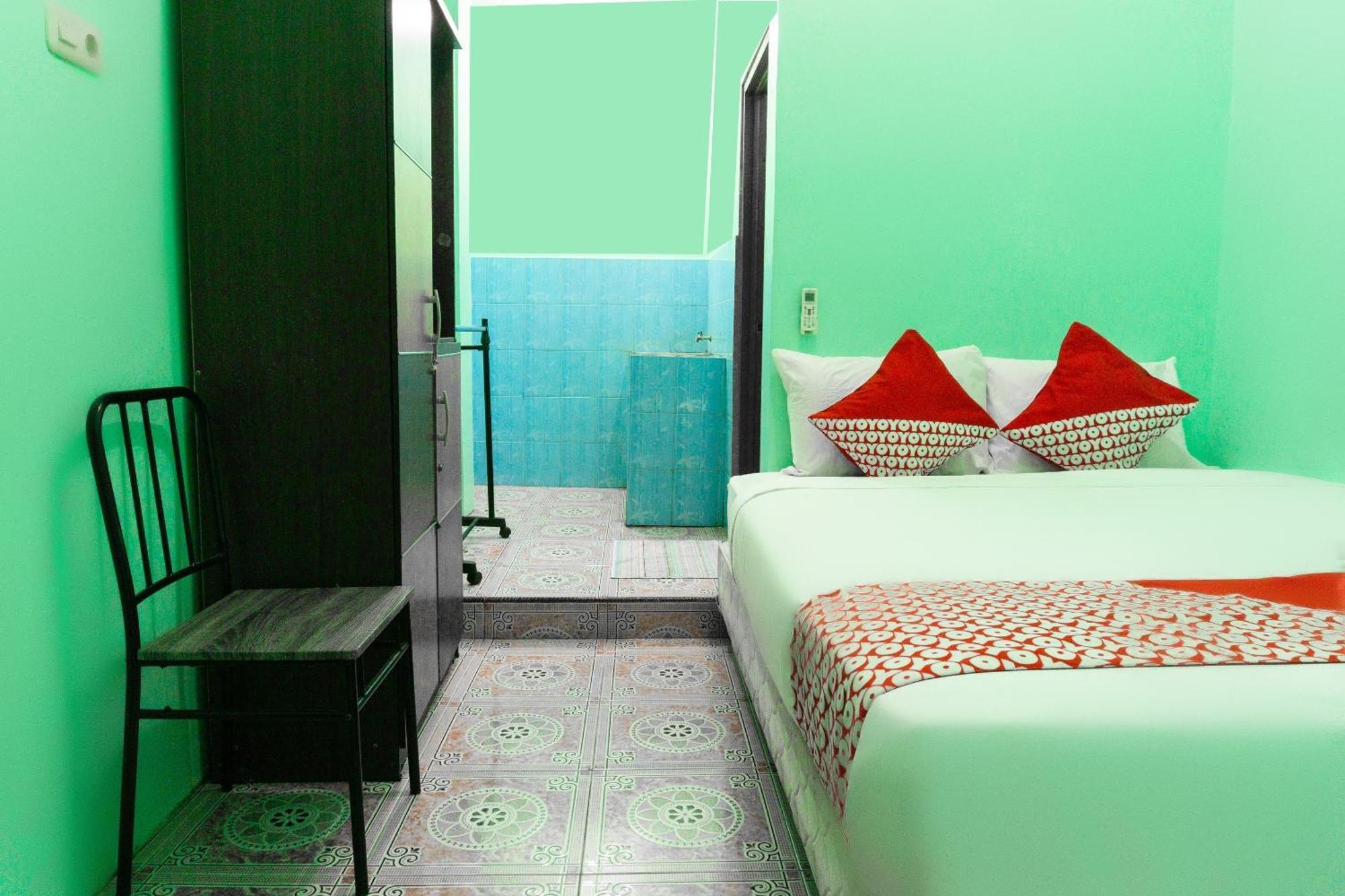 נקסר Oyo 3095 Semarapura Homestay מראה חיצוני תמונה