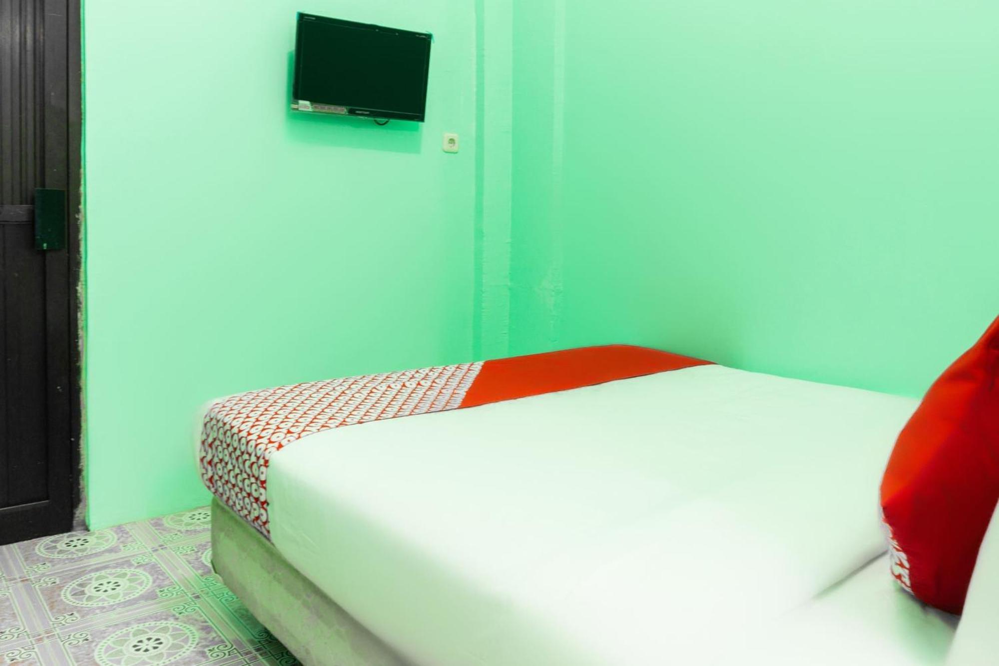 נקסר Oyo 3095 Semarapura Homestay מראה חיצוני תמונה