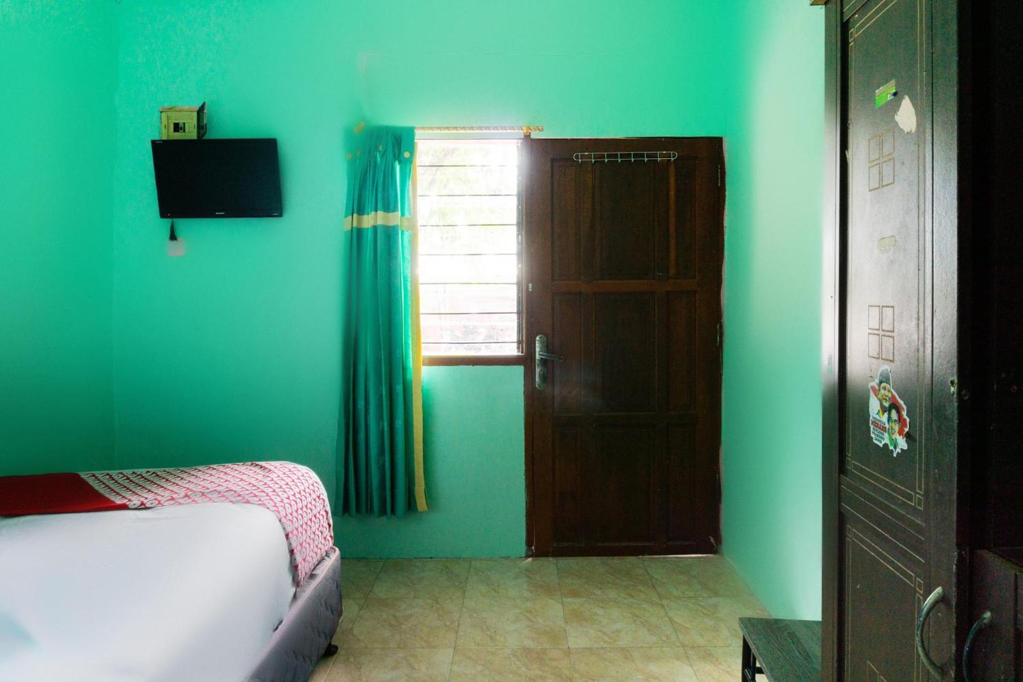 נקסר Oyo 3095 Semarapura Homestay מראה חיצוני תמונה