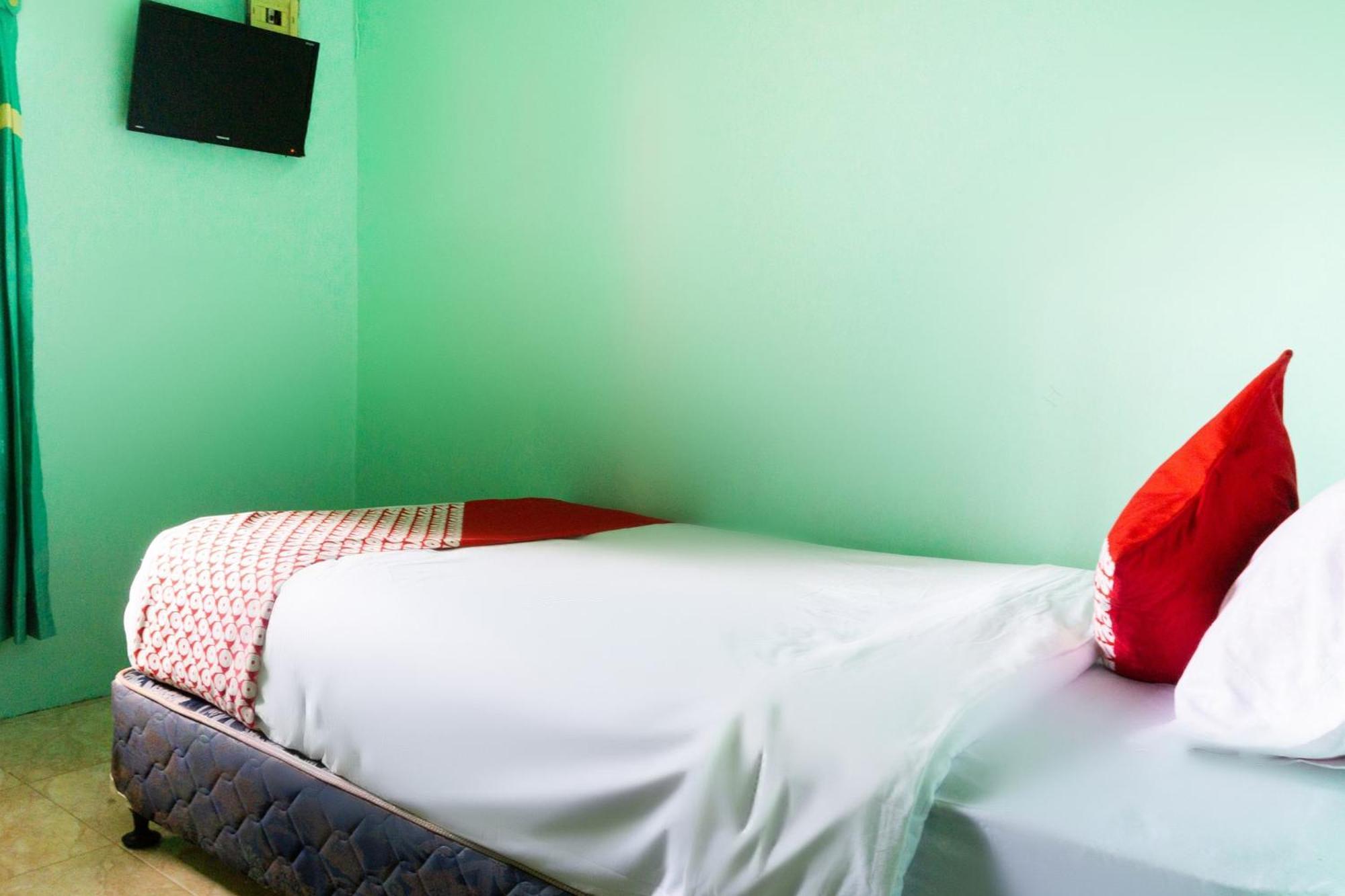 נקסר Oyo 3095 Semarapura Homestay מראה חיצוני תמונה