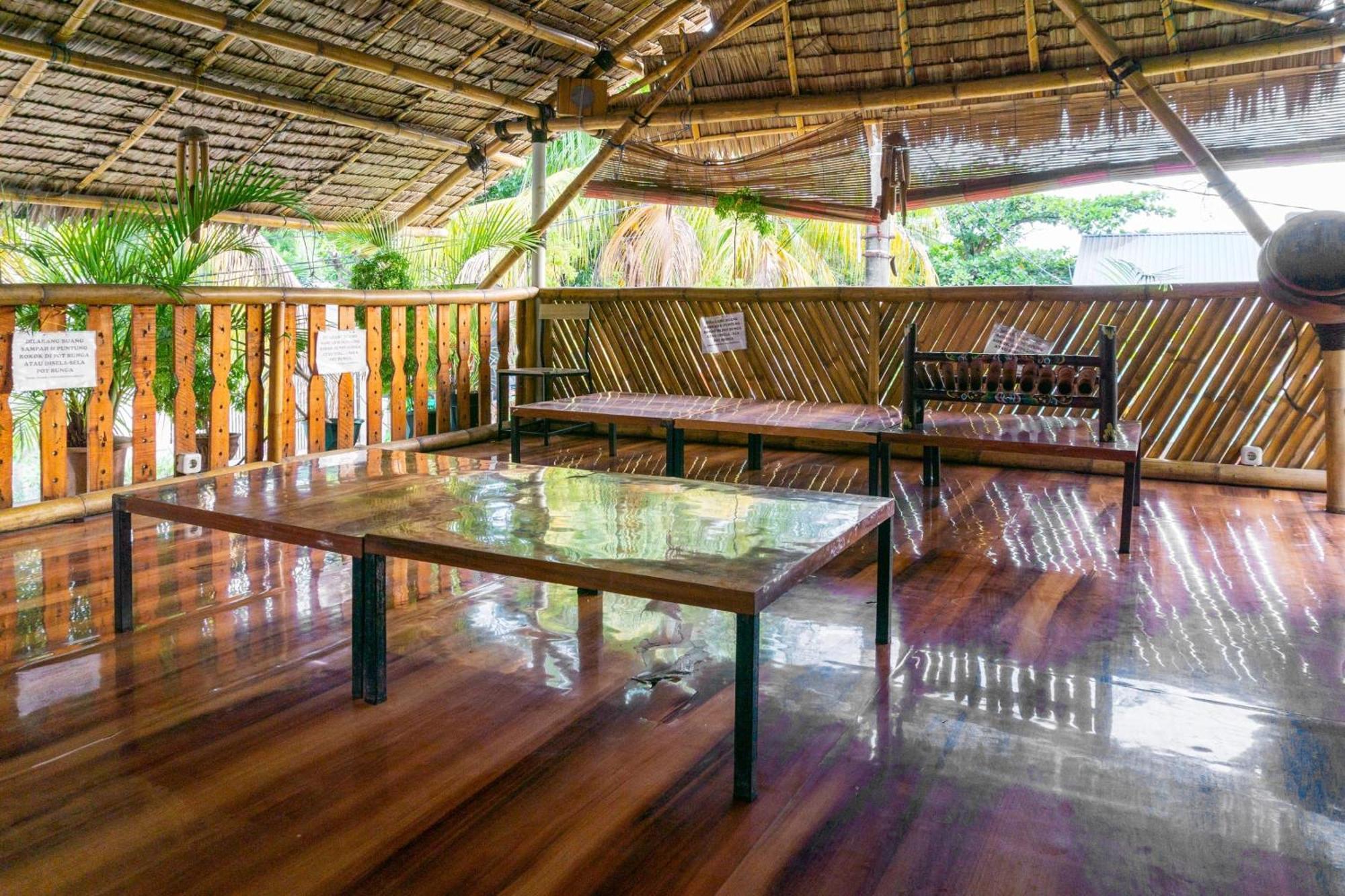 נקסר Oyo 3095 Semarapura Homestay מראה חיצוני תמונה